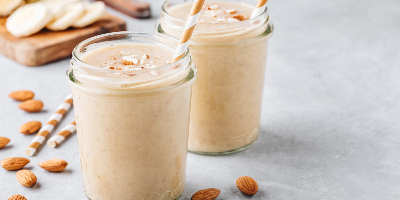 Banana Almond Smoothie