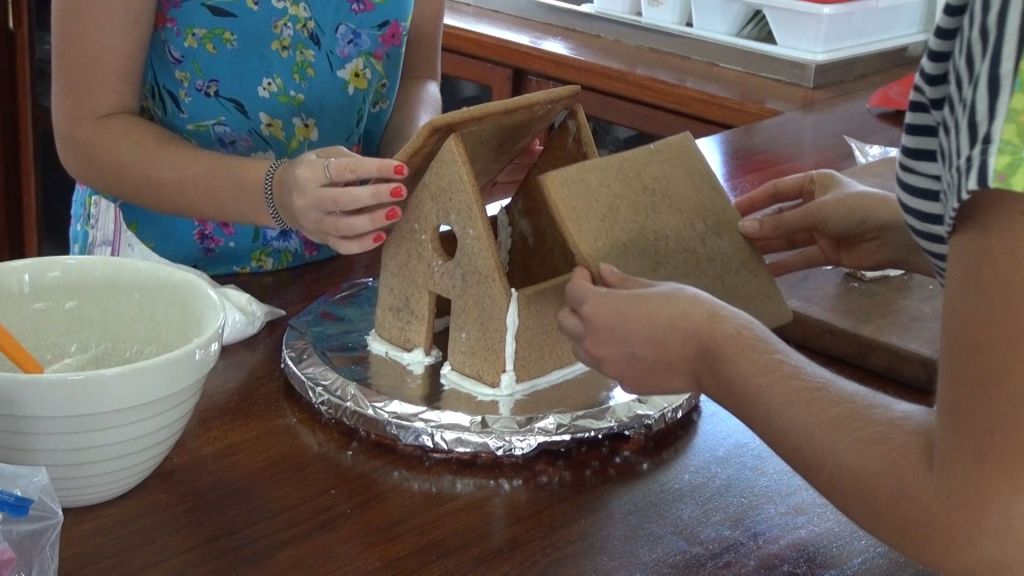 Ginger Bread House - measuring roof