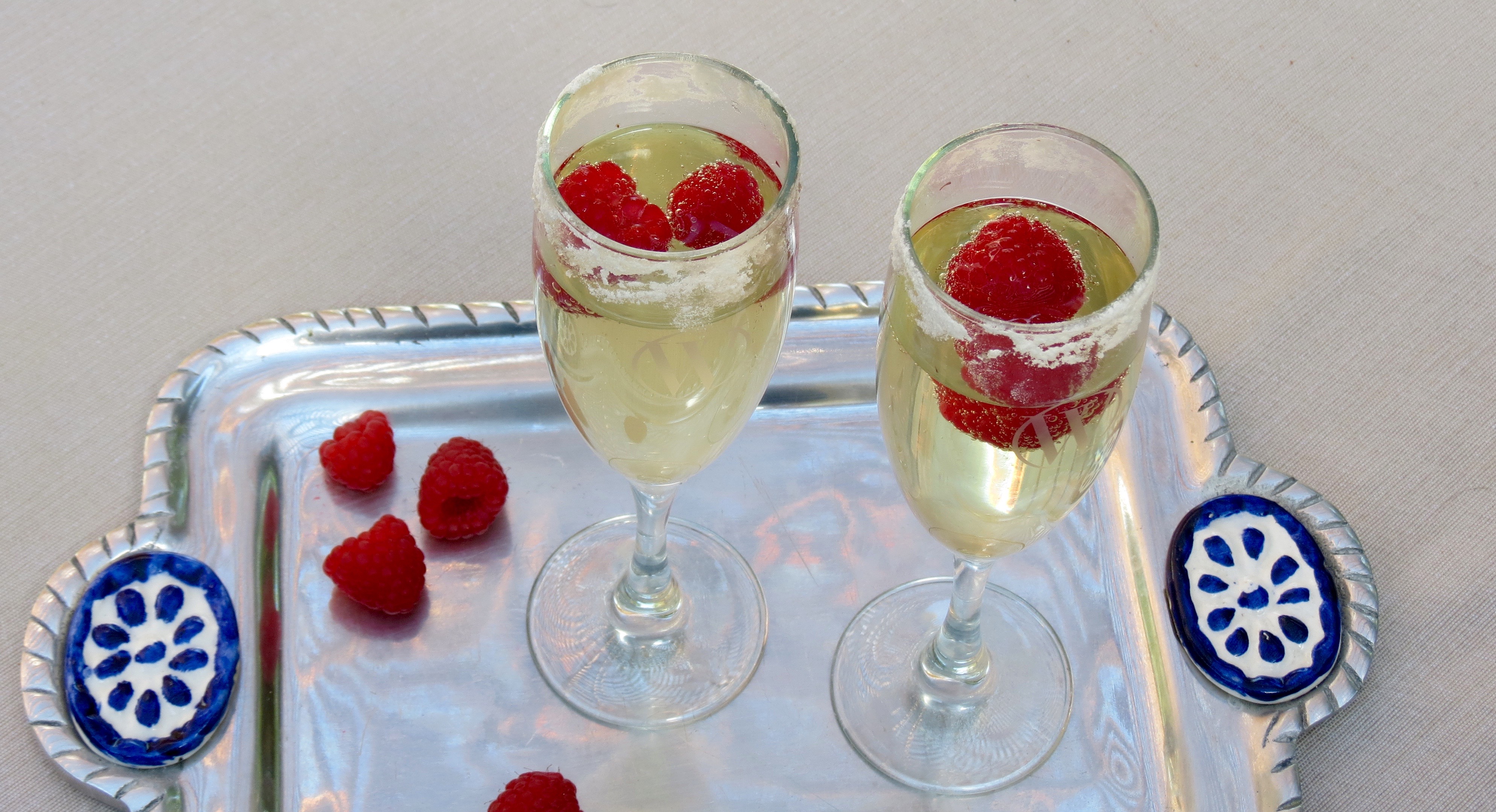 Sparkling Ginger Cocktail